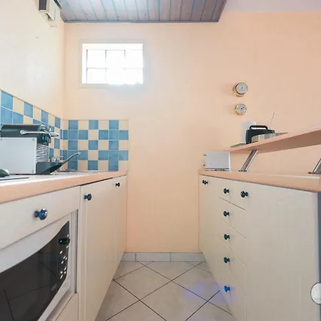 Et Commerces, Balcon, Confort - Fr-1-197-547 Apartment *
