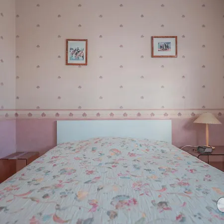 Et Commerces, Balcon, Confort - Fr-1-197-547 * Les Sables-dʼOlonne